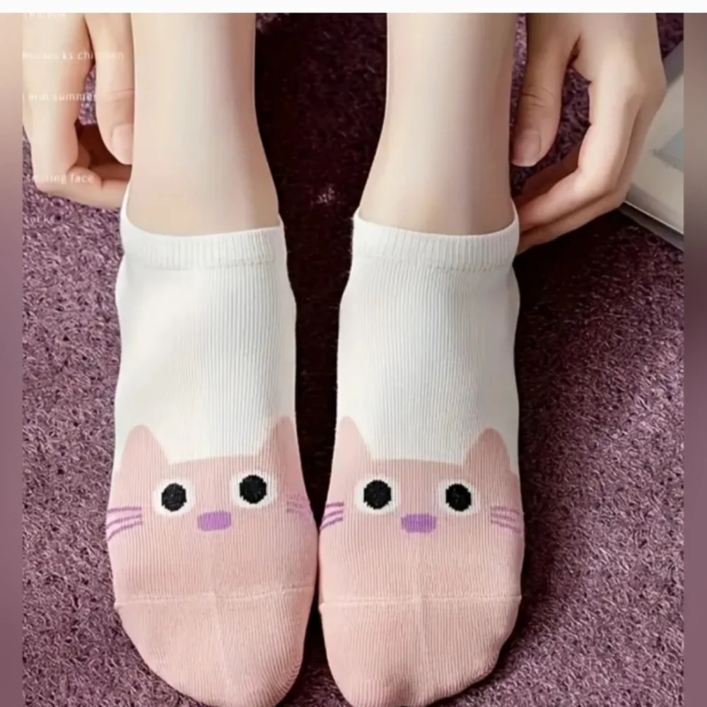5 pairs Adorable Cartoon Cat Print Novelty Ankle Socks